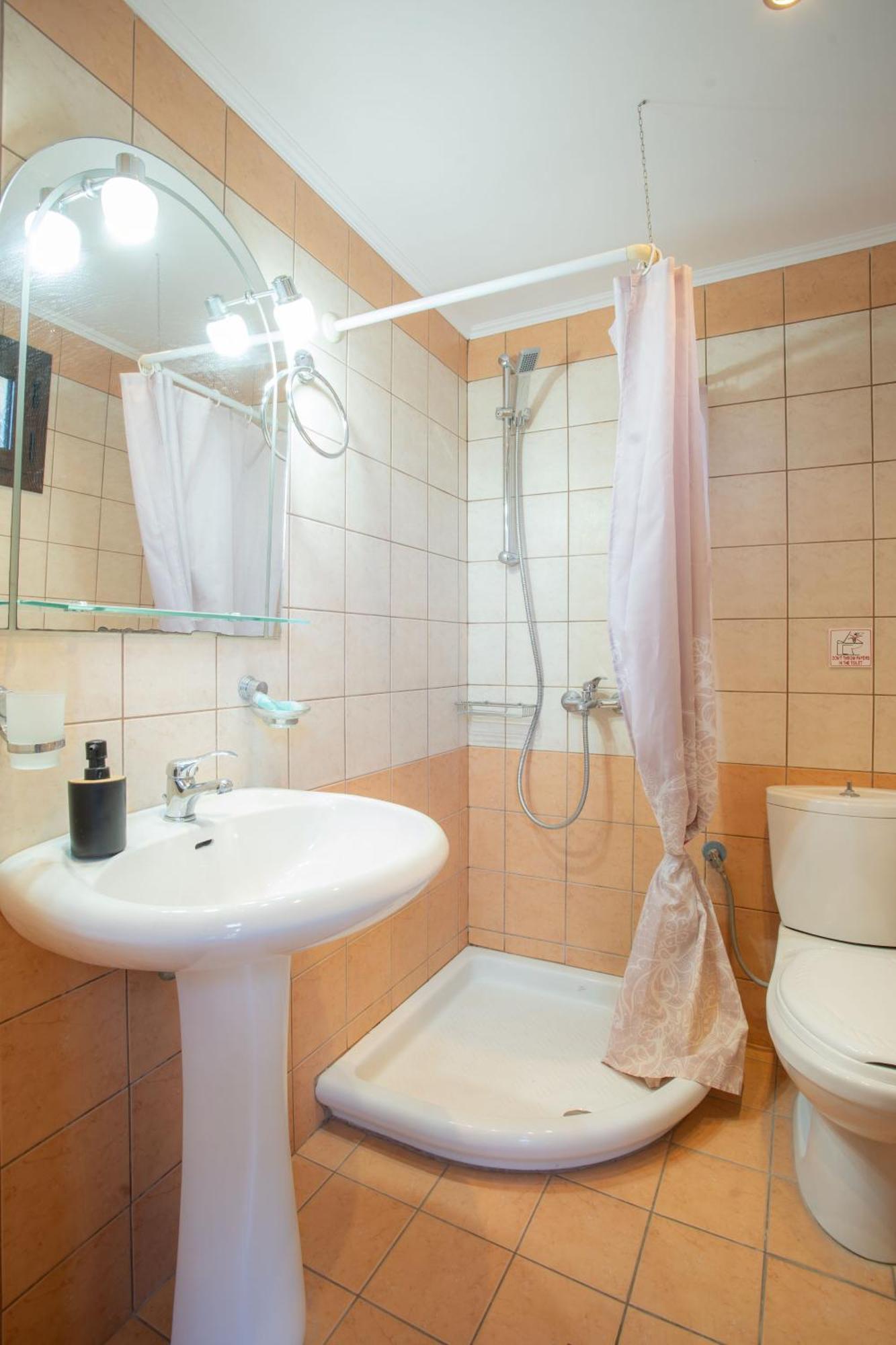 Eros Appartments Kalamítsi Quarto foto